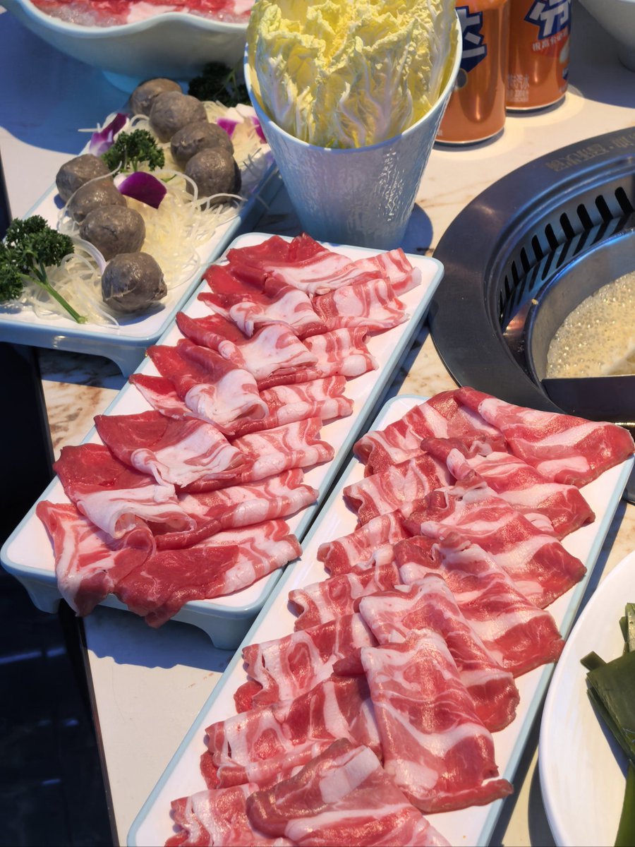 Kelvin Ayson tweet media