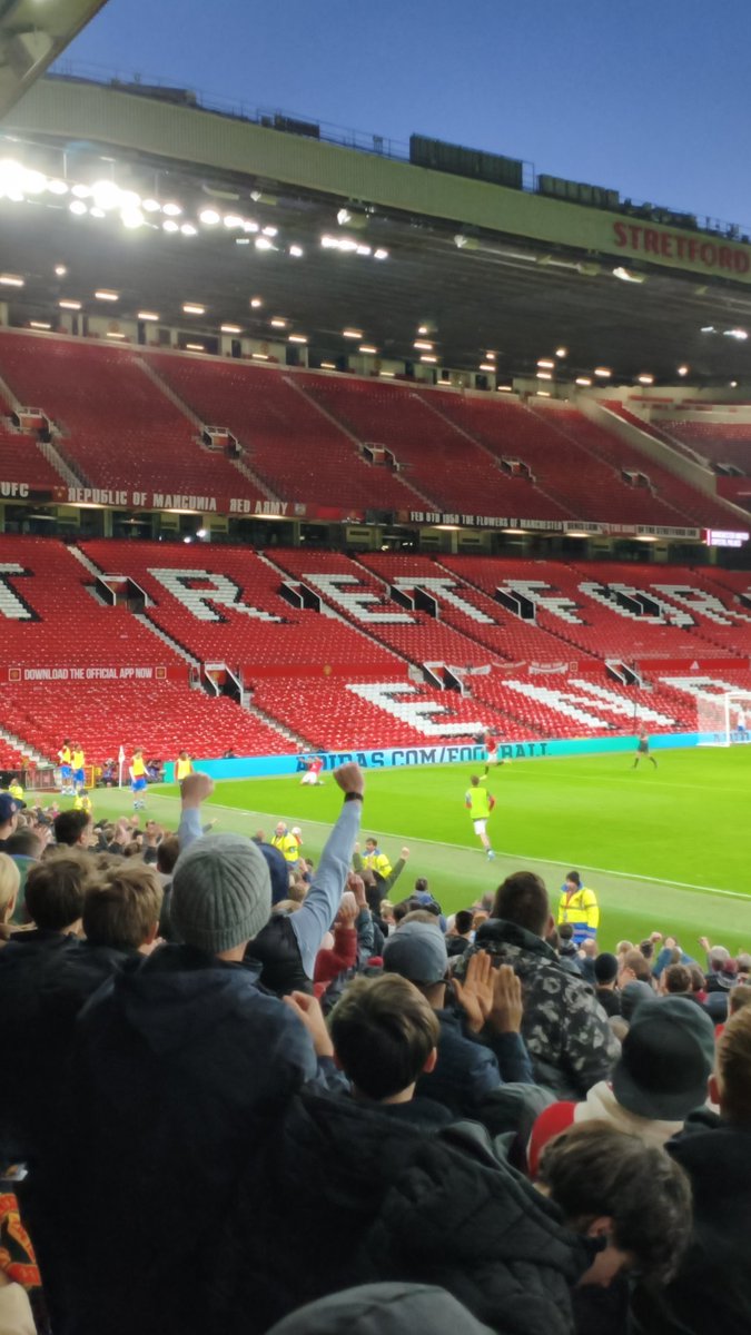 ShaunFarrelly's tweet image. Friday night lights at Old Trafford watching the FA Youth Cup semi final between Manchester United and Crystal Palace. Bring on the Manchester derby in the final 

#MUFC #OldTrafford #Manchester #FAYouthCup