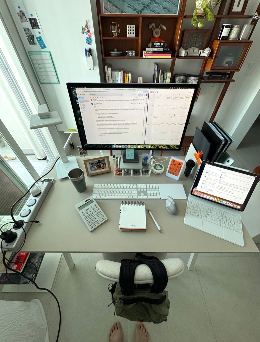 interiorstellar tweet media