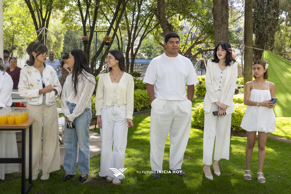 En la materia de Relaciones Públicas, nuestras alumnas de la Licenciatura en Diseño e Imagen de la Moda desarrollaron diversas habilidades comunicativas que les permitieron presentar sus trabajos ante un público conformado por sus seres queridos.
#UCA #TuFuturoIniciaHoyUC