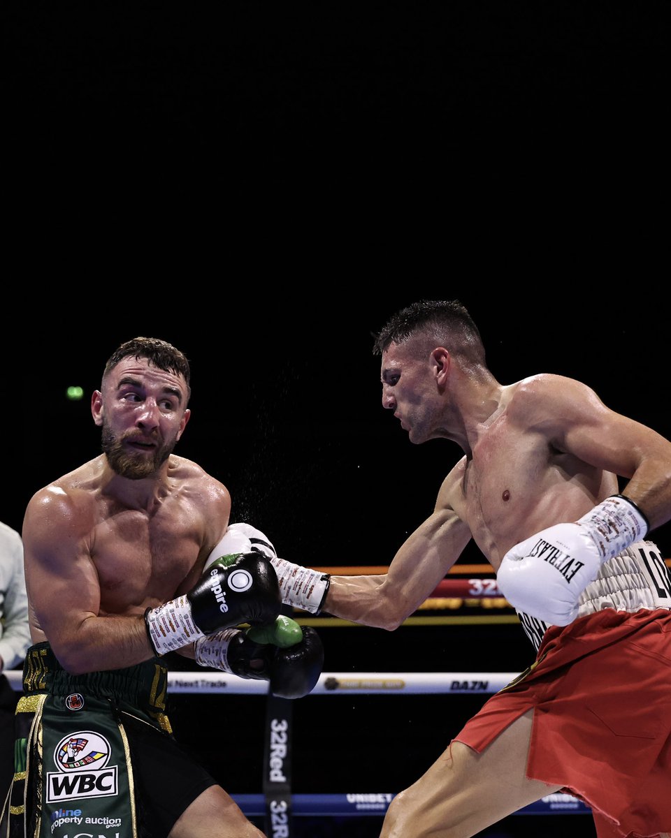 DAZN Boxing tweet media
