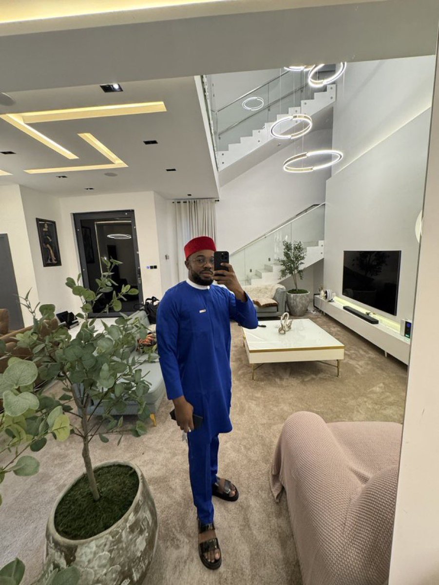 Agba Stunt tweet media