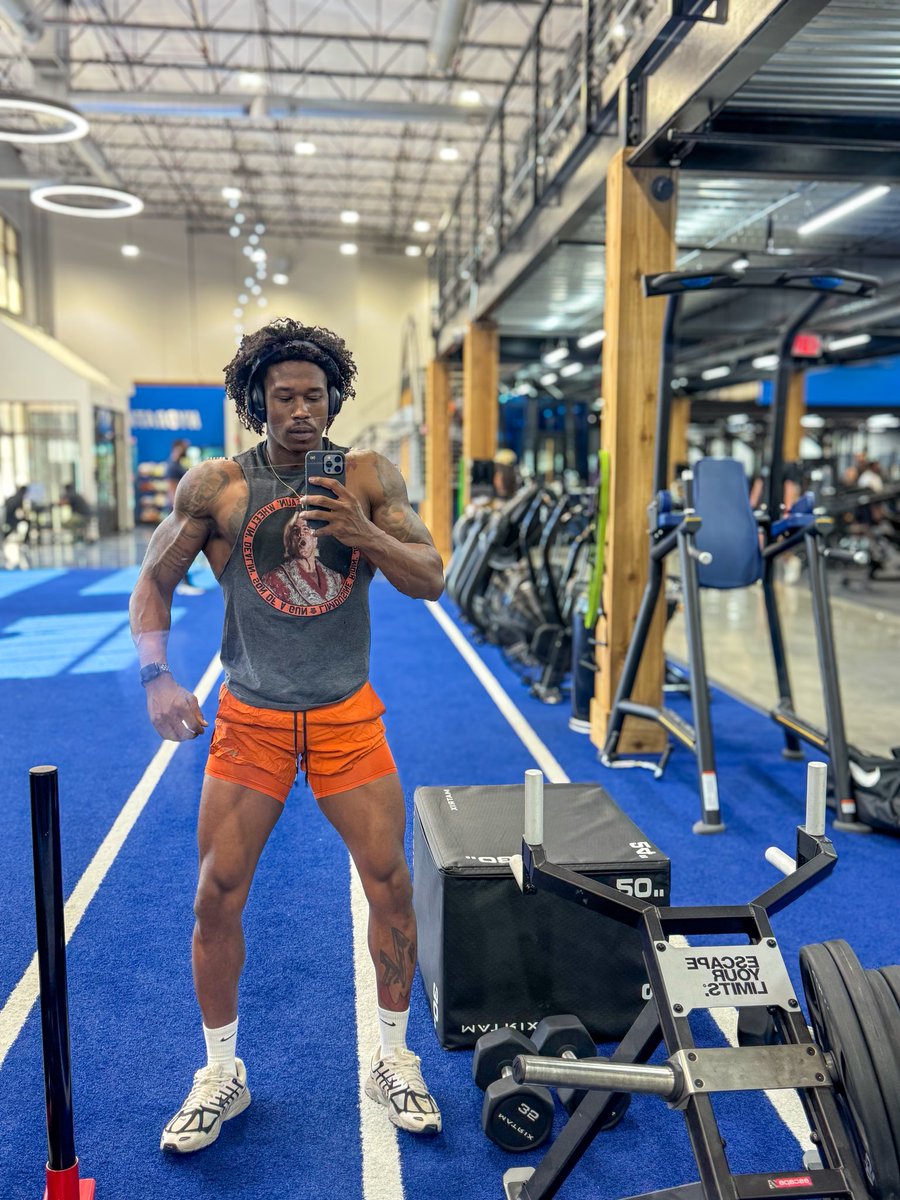 shreddedbystan's tweet image. ending the week on a strong note! (day 107/365) 💪🏾
#ShreddedByStan #Workout #Fitness #Gym #ChestDay