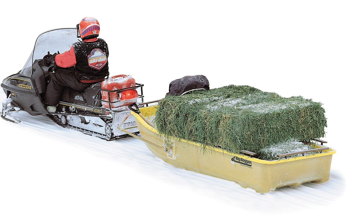 EquinoxIndLtd's tweet image. The Big Boggan:We engineer our fiberglass sleds for cold rugged environments.The Big is equipped with two-inch runners,solid welded hitch frame,side pull hitch mount &amp;amp; shock-absorbing cushioned hitch. L106”(269cm) x W36”(91.5cm) x H24”(60.9cm)  #alaska #icefishing #guidedtour