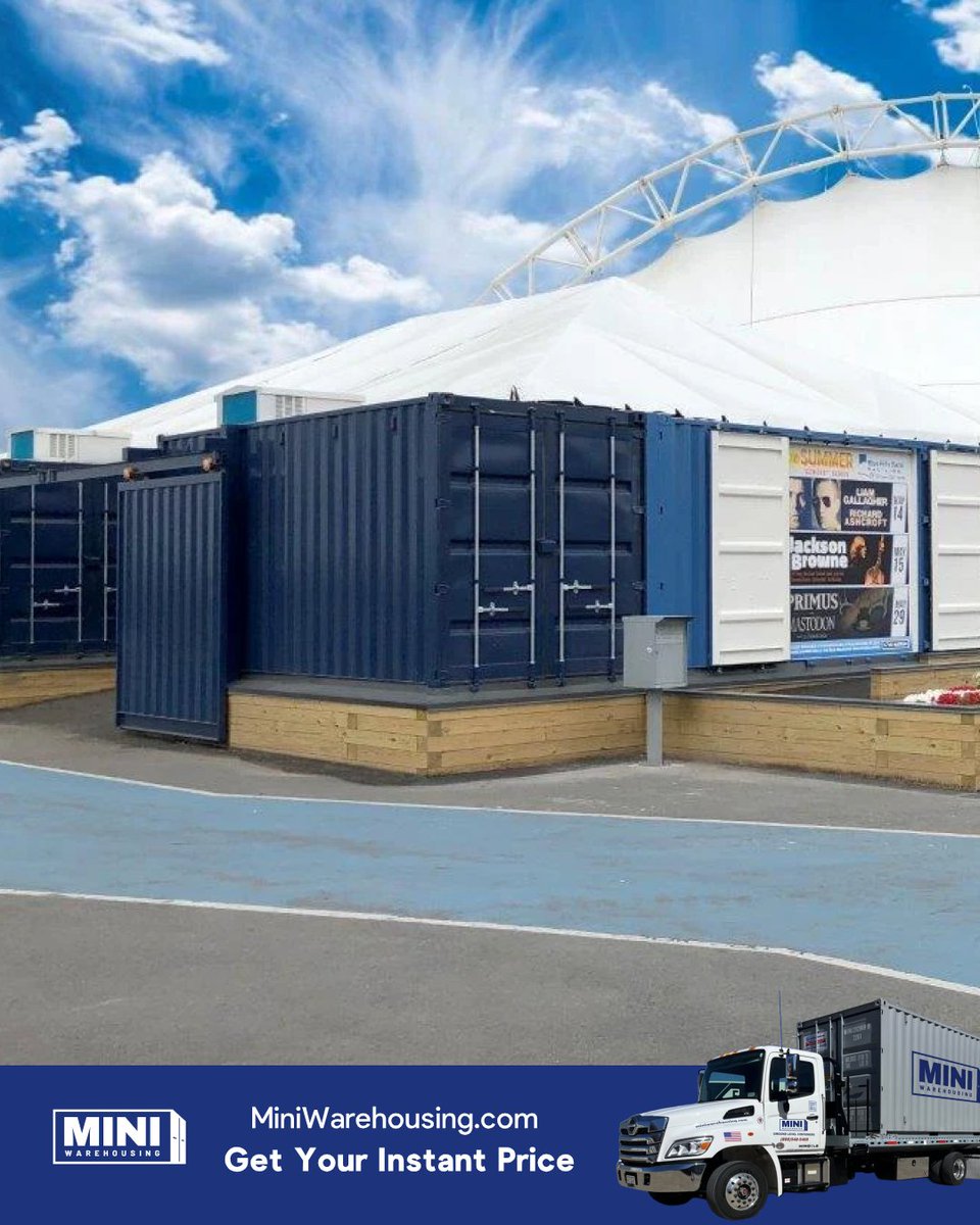 MiniWarehousing's tweet photo. From basic storage to fully customized event infrastructure! 🎸 Check out this setup we provided for a local concert venue. 

Need a unique, secure, and weatherproof solution for your next big event? Visit our website to get your instant price today! 🎫 https://t.co/gPH0zE3gr6