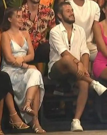 ellie dayneris tweet media