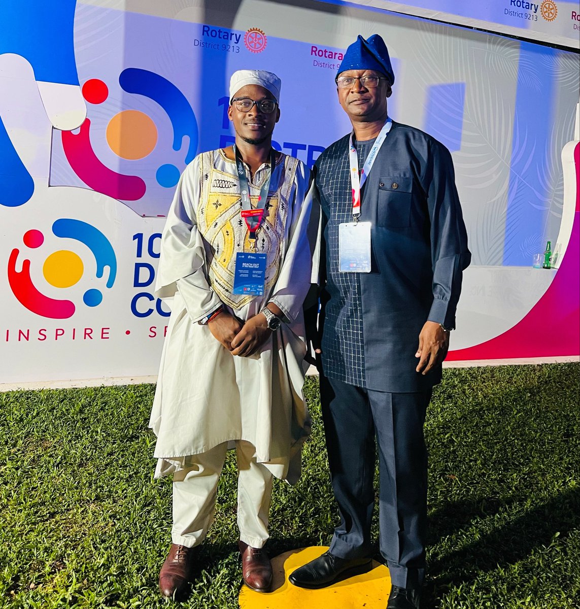 gilbertbk4's tweet photo. The 101 Discon 🤝 @Rotary https://t.co/3yjP6ZVGlg