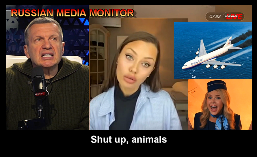 Julia Davis tweet media