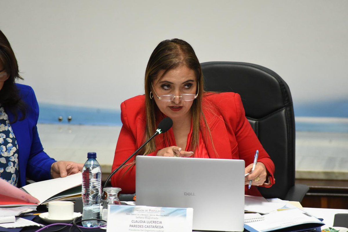 Diario La Hora tweet media