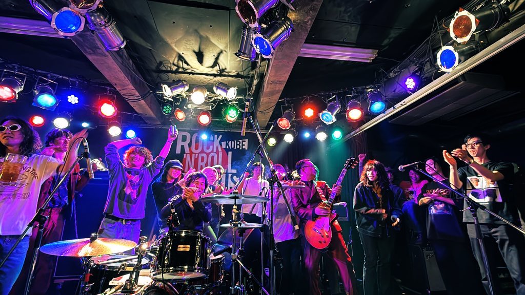 ﾓﾘﾔ ﾖｼﾉ🎧 tweet media