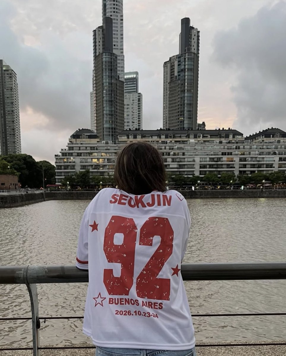arcanosym's tweet photo. Hola, army 💜✨  
Les presento mi emprendimiento de jerseys para el concierto, tenemos stock de todos los chicos 🥹  

✨ Tenemos un 10% de descuento llevando dos  
💜 Hechas con mucho amor, espero que les gusten  

Cualquier cosita me pueden escribir por Instagram @/haegeum.arg https://t.co/59TRLiBnVl