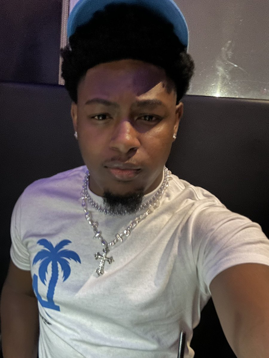 Divon ⭐️ tweet media