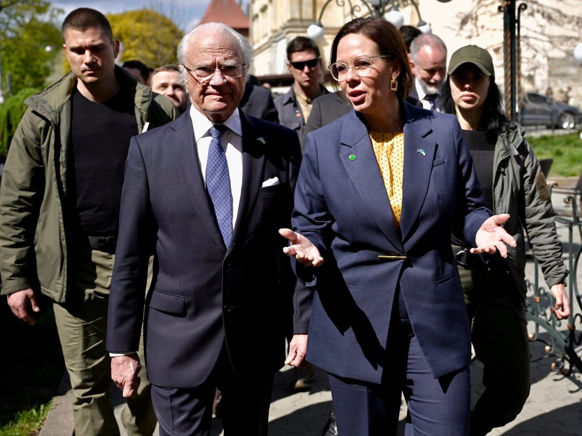 SwedeninUA tweet picture