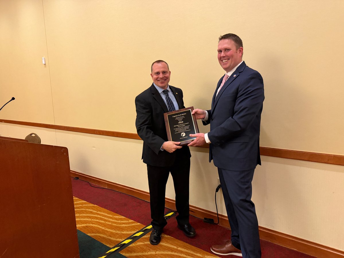 AlaskaPilots's tweet photo. On Tuesday, we were proud to recognize and celebrate the volunteers who advance the Alaska MEC’s mission, protecting pilot wages, benefits, work rules, and job security.
👏 Thank you to our honorees: https://t.co/Ob6AFMEPRI