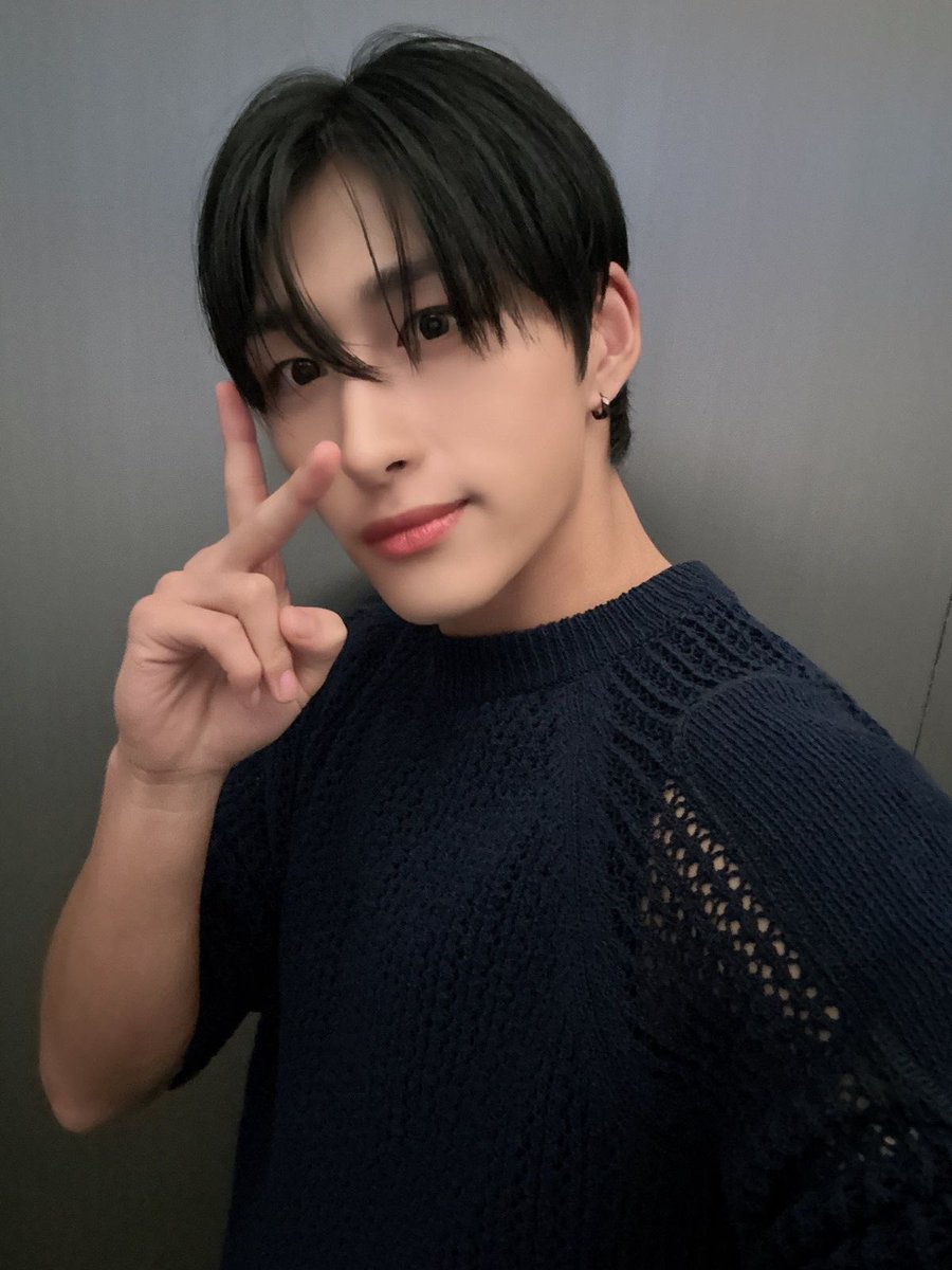abbyskosmos's tweet photo. love you limji forever and ever and always!🥹🫶🏾💕
#ONLYBSELCADAY #ONLYBSD
@JUSTB_twt @JUSTB_Official
#LIMJI #JUSTB #저스트비 #LIMJIMIN #임지민 https://t.co/s6cSjQCnb3