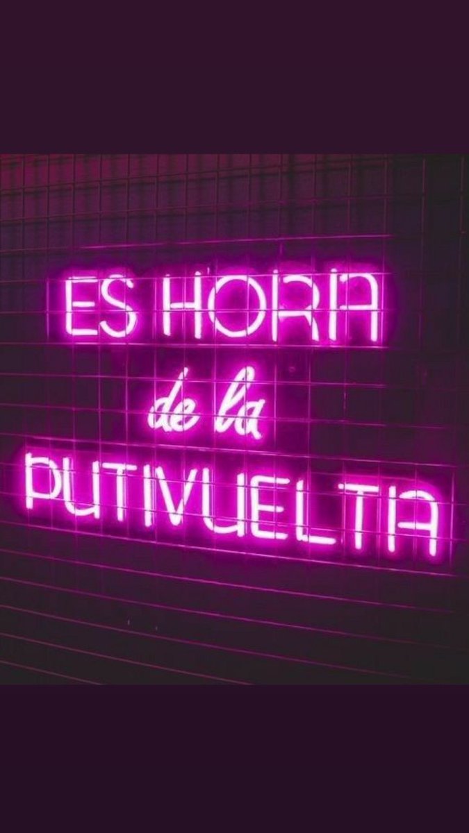 ¡Viernes por fin! 🎉  

Necesito relajarme con unas chelas bien frías 🍻.  

¿Alguien se apunta para ir a  pasar el rato? 🤔😏

Recuerda que puedes encontrar algo más rico que una chela 😉🫢🔥😈

¡Nos vemos en cabinas TOWNCENTER!  📍🍻