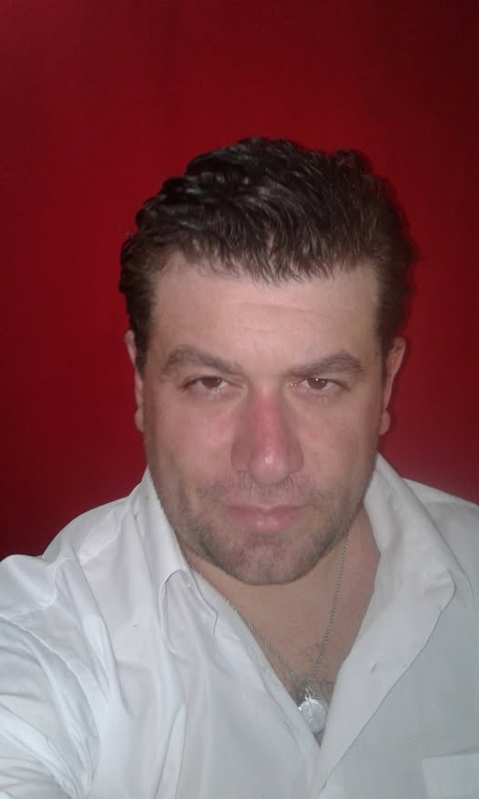 La única diferencia que hay entre un Chorro y un Rocho, es que uno es Morocho, y el otro se recibió de Abogado....