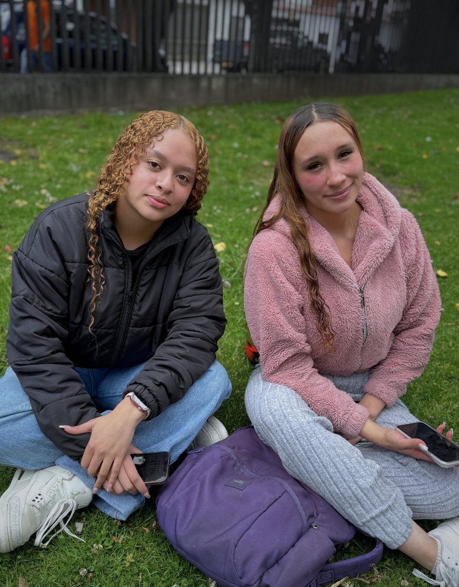 Unicafam tweet media