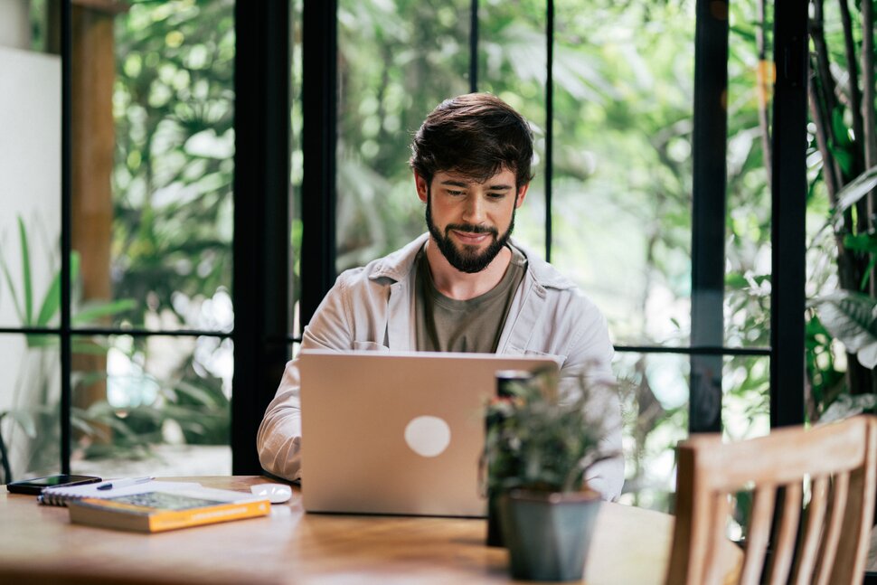 usnews's tweet image. Level up your financial skills together—discover 8 free investment classes perfect for both adults and teens! 💡💸 #FinancialLiteracy #InvestSmart  bit.ly/3Qr6TgE