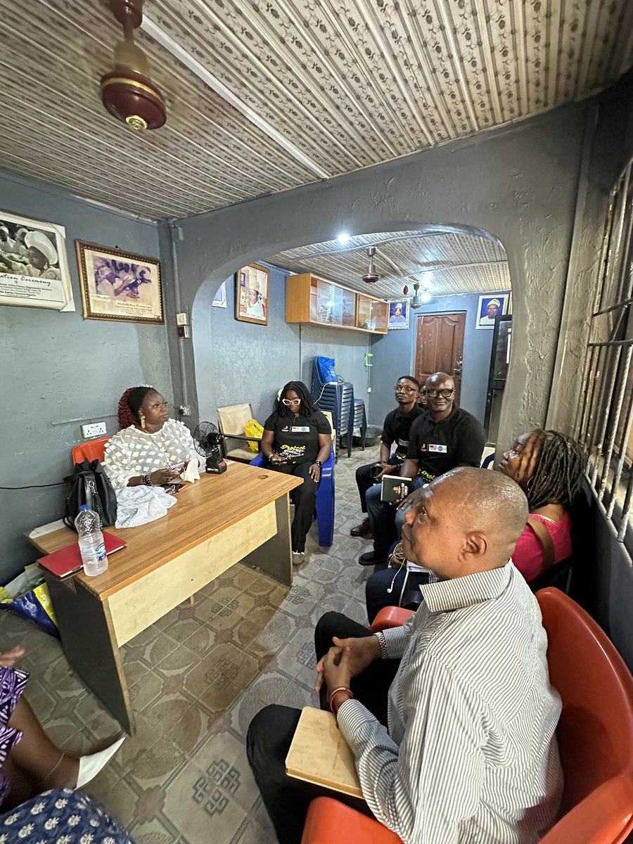 cece_yara's tweet image. During our recent engagement with The Freedomj Fund at Bariga Market, we had the honour of meeting with the Iya Oja, who reaffirmed her commitment to protecting children within the community.

Together, we can build communities where every child is safe.#ceceyara #childprotection
