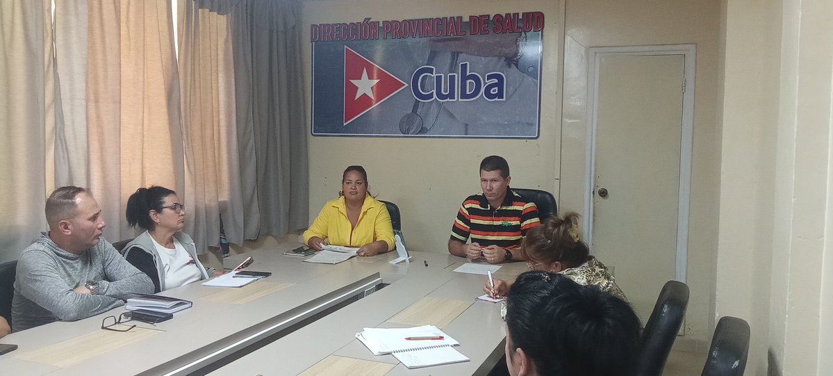 Directora de Gestión Sanitaria DGS Las Tunas tweet media