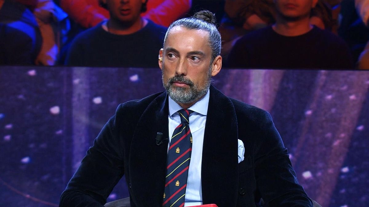 Otro viernes más… y otra prueba de que José Antonio León es de los peores colaboradores de Mediaset 
 #DeViernes