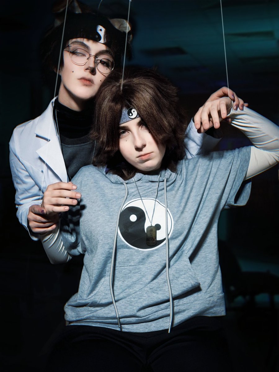 junelynnz's tweet image. This took WAAAAY too long to edit.. ANYWAYS YIPPEE CLONESHIP WITH MY GF AS MY CLONEFIES!! @rotymecos 

#wifies #cloneship #cosplay