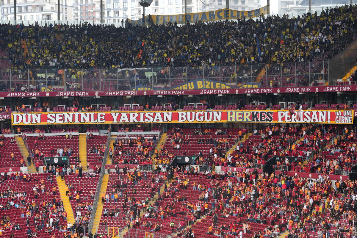 LimonluLokum's tweet photo. Olması gereken sonu galibiyet olsun Allahım ♥️ #BugünGünlerdenGALATASARAY #GSvsGB https://t.co/LwecDO9lBQ