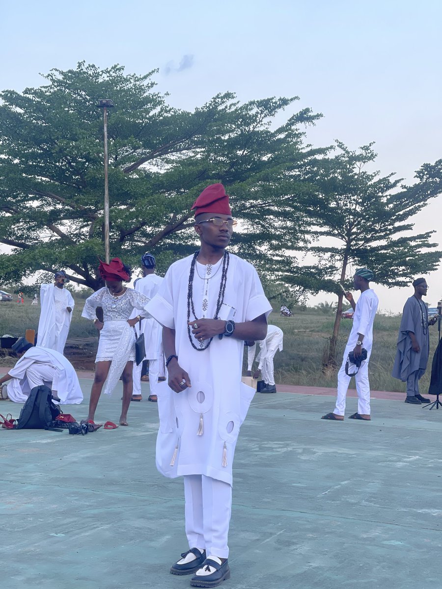 thatboybabz's tweet image. Fyb day 5- Grand finale 
OJUDE FUNAAB -ode awon lobaloba 🙂‍↔️🥳
Ate again like mad 🤗😌
@AVMS_FUNAAB @FUNAAB_SUG @Campusnaija007 @MapolyMirror
#FUNAABFYB26
#OJUDEFUNAAB26
#FINALISTS