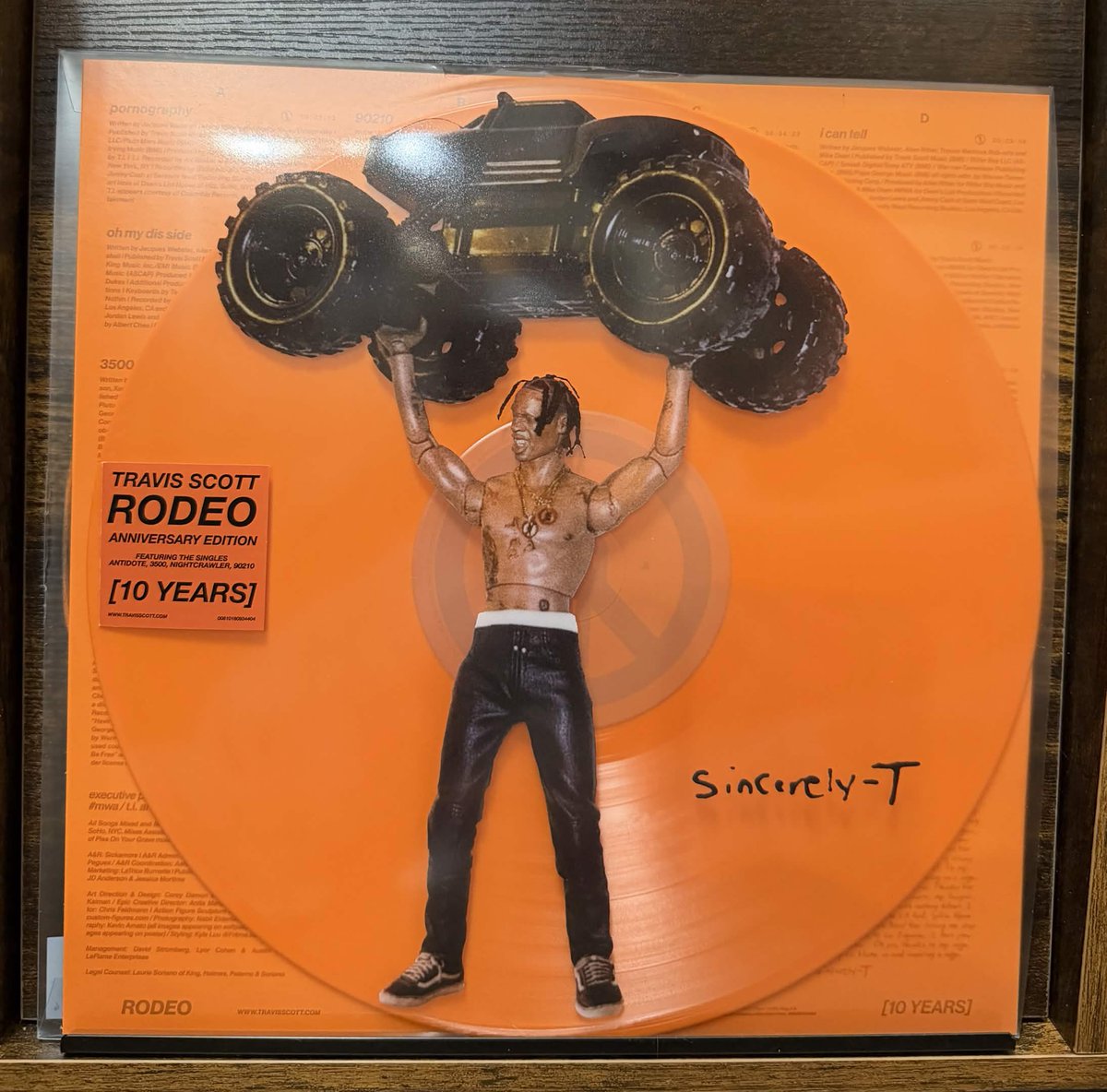 🚨 First Look Travis Scott - Rodeo 10th Anniversary Sincerely-T