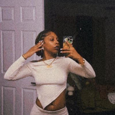 FINEASSISY's tweet photo. #NewProfilePic https://t.co/x197c86VyQ