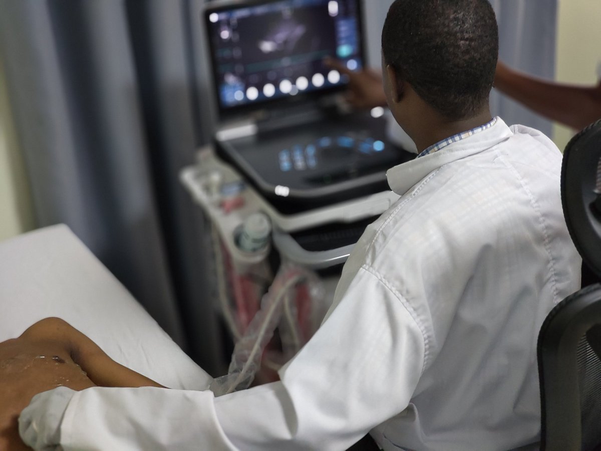 ..before,like strain analysis and stress Echography,reducing consultation/scannin time, significantly.2/2