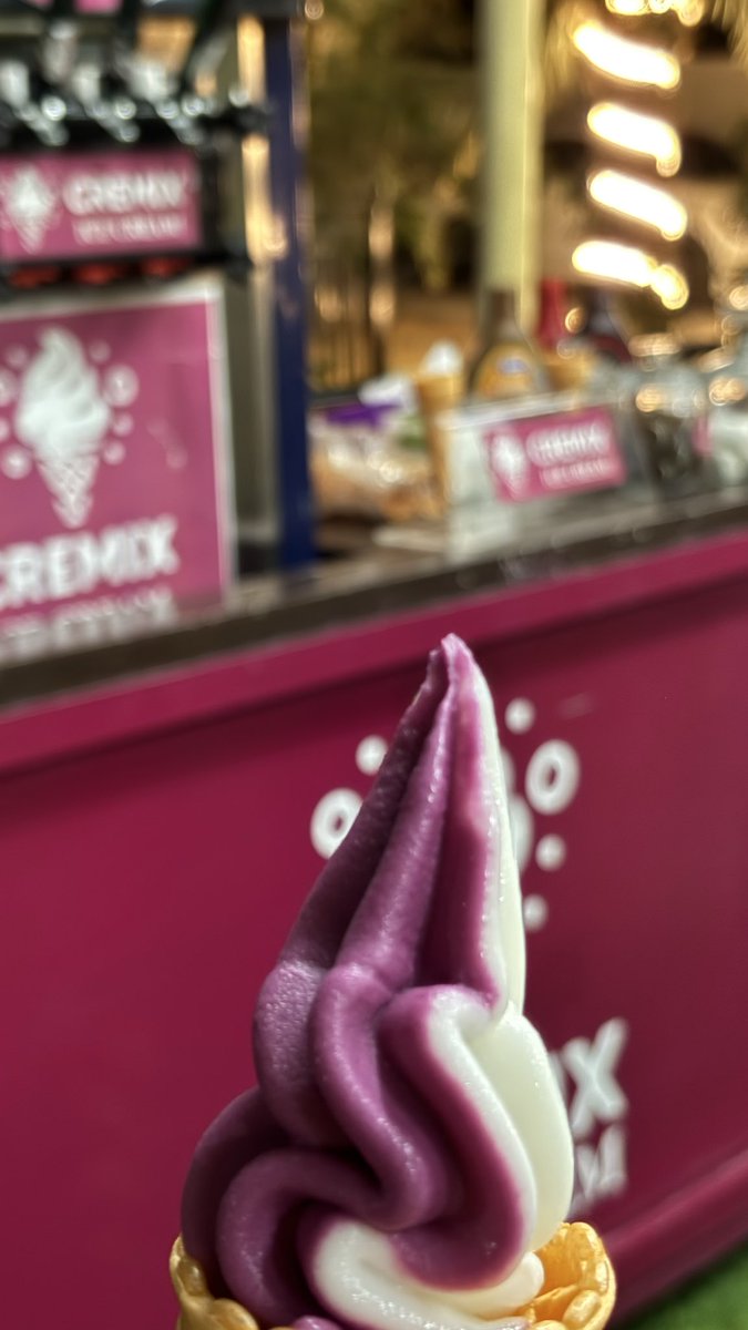 شِتات tweet media