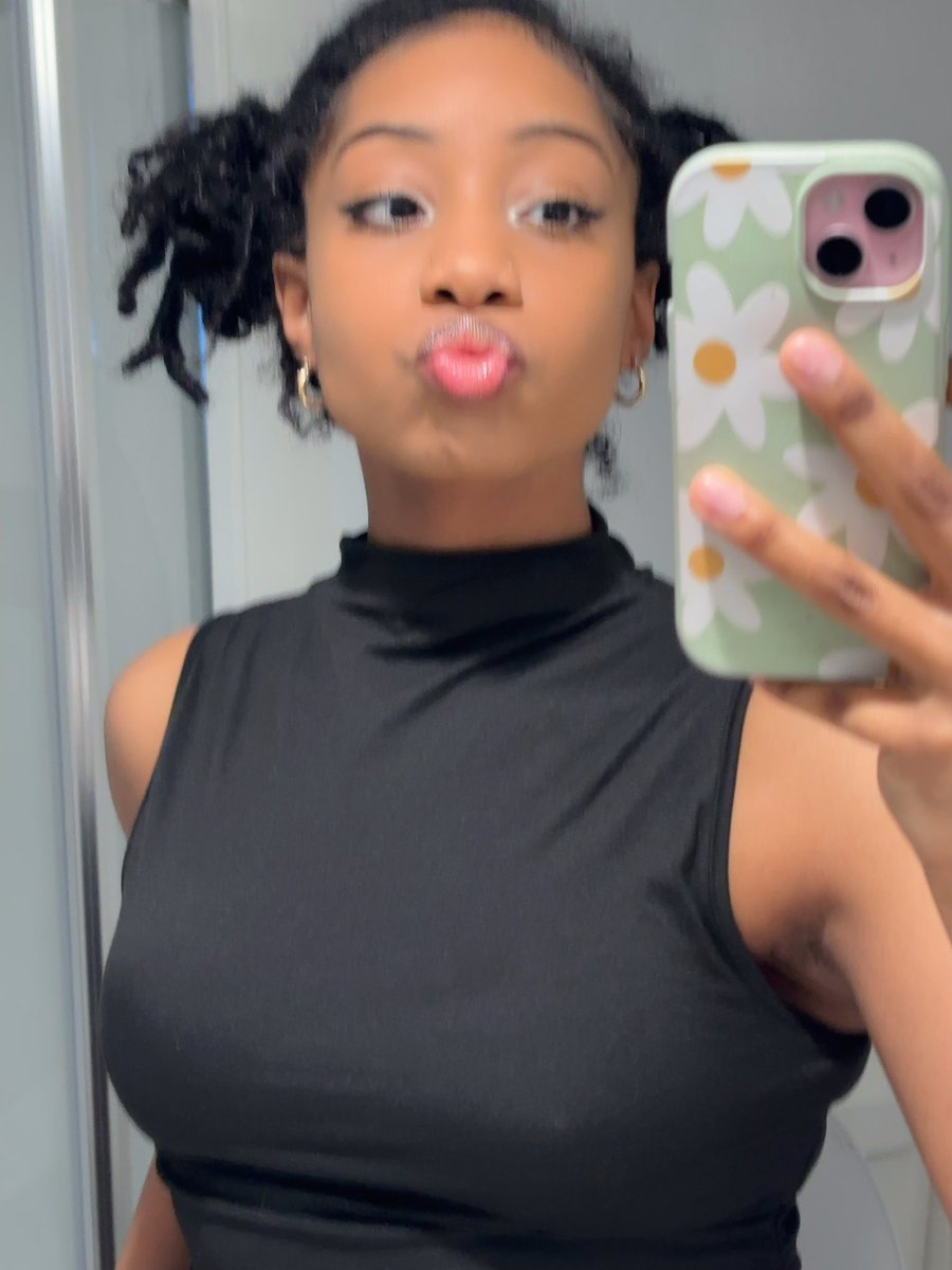 Lillers✨ tweet media