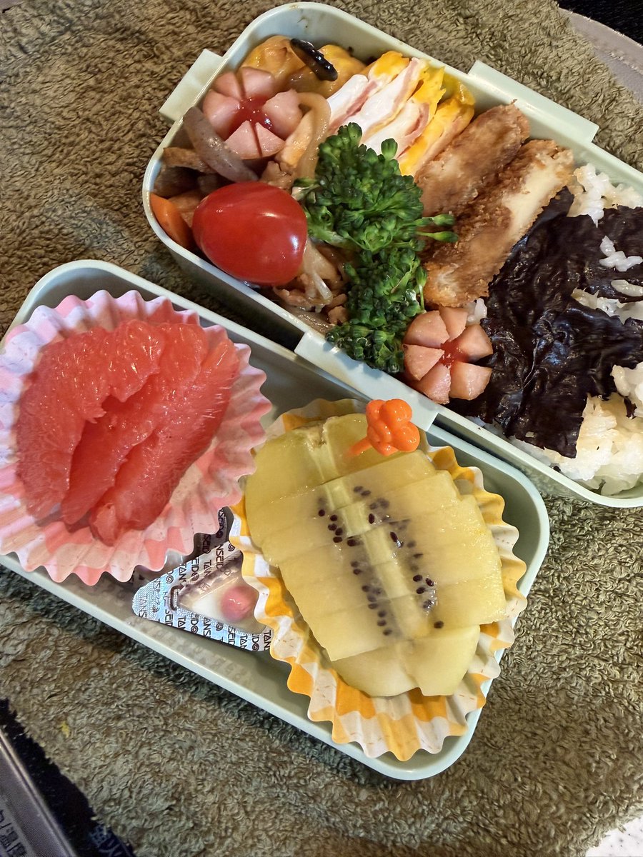 73zoe's tweet image. Good morning Saturday 
今日は姫弁当1個です
重量感たっぷりできました
お腹いっぱいになってくれるといいな
#lunchbox #handmade
#goodmorning 
#お弁当倶楽部　#お弁当記録
#お弁当作り楽しもう部
