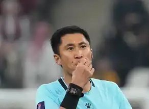 ســام tweet media