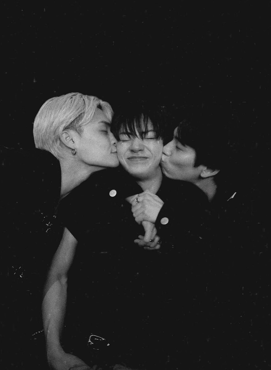 かえ tweet media