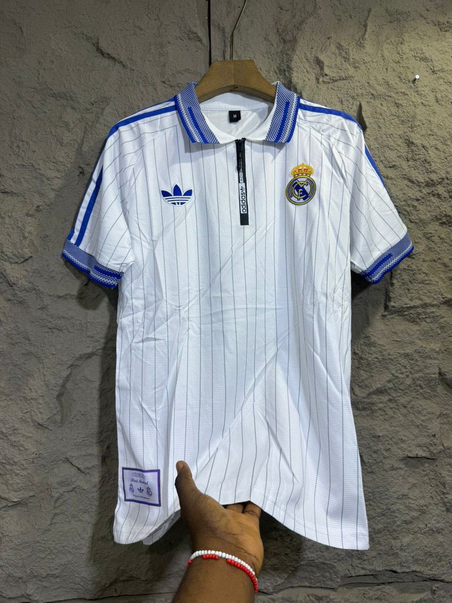 ZAHRI_INTL's tweet photo. Why aren’t you buying from us we sell the best quality and our delivery!!! Soooo swift 

Custom Club Jersey - 25k https://t.co/TnixxljyTM