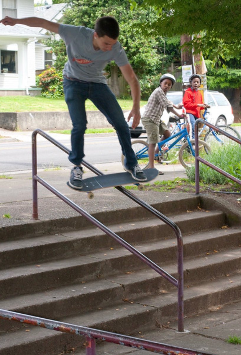 owhattheheck's tweet photo. Probably my favorite photo from back in the day cuz of those kids. This was almost 20 years ago. https://t.co/Et2M21cO5C