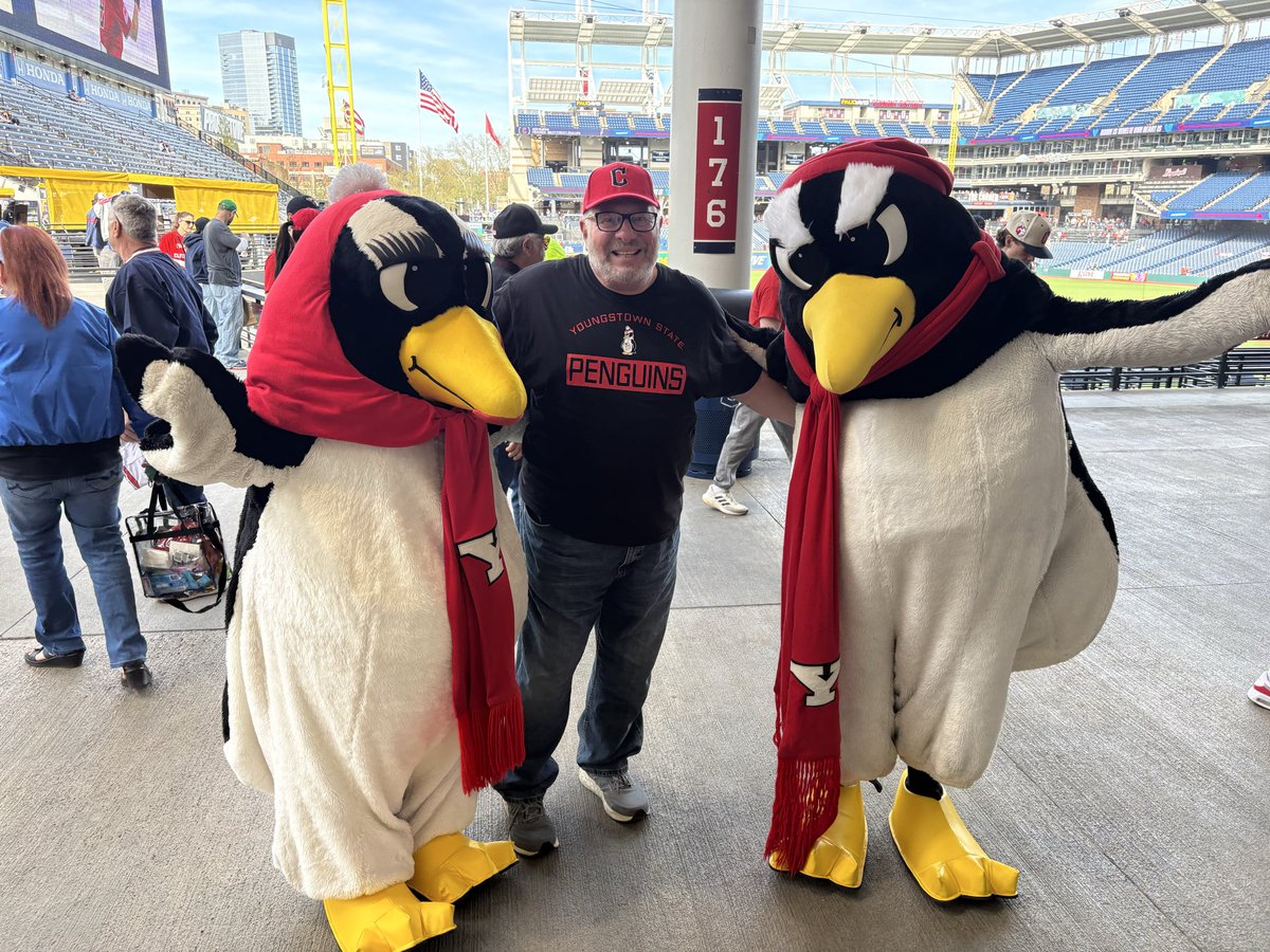 <a href="/youngstownstate/">Youngstown State University</a> Night 🐧 <a href="/CleGuardians/">Cleveland Guardians</a> 
<a href="/Aylaray06/">Ayla Ray</a> <a href="/YSUSoftball/">Youngstown State Softball 🐧</a> 
Proud to be a Penguin #1981