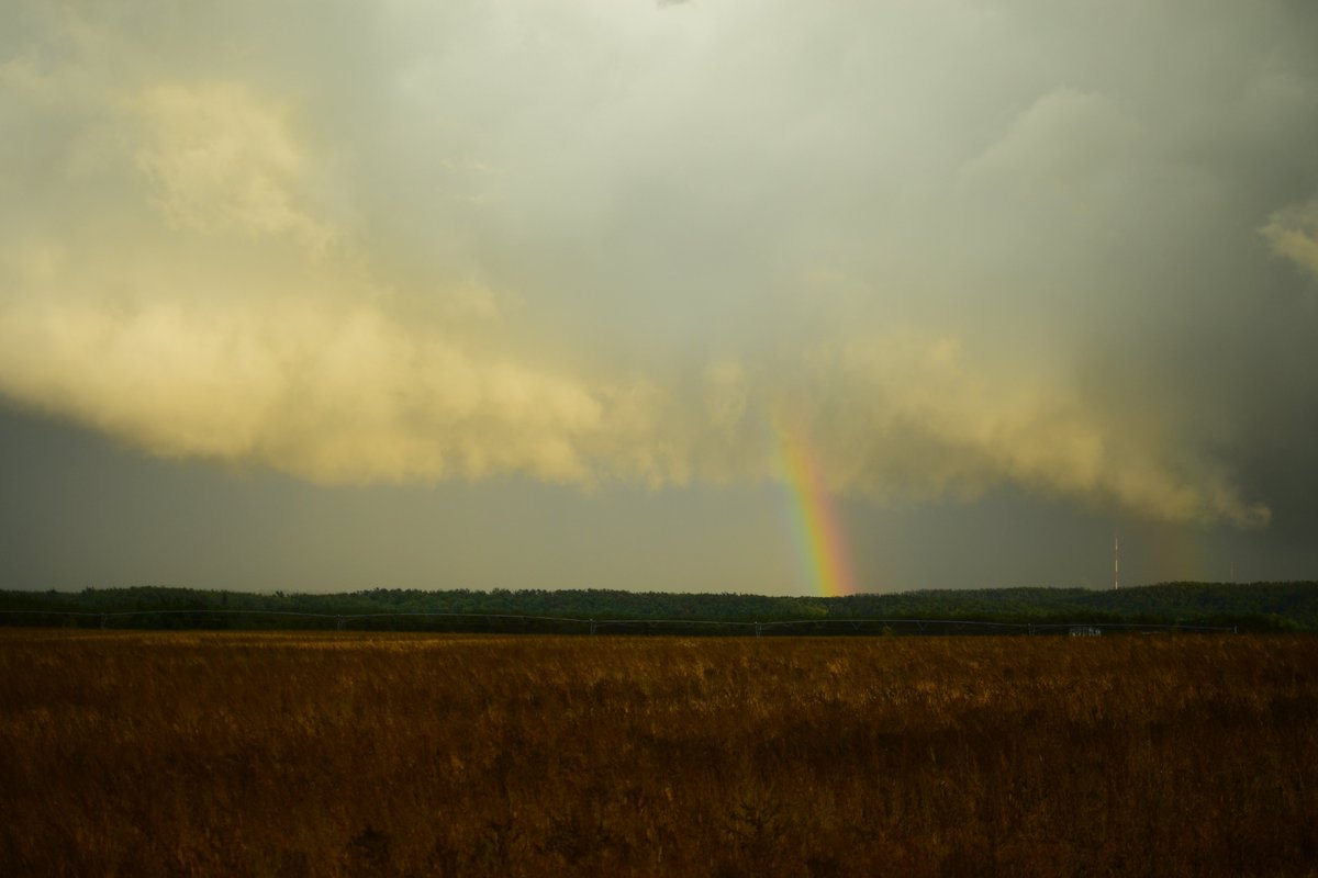 stormchaserjoey's tweet photo. Double rainbow last year #storm https://t.co/zTBvweXtXE