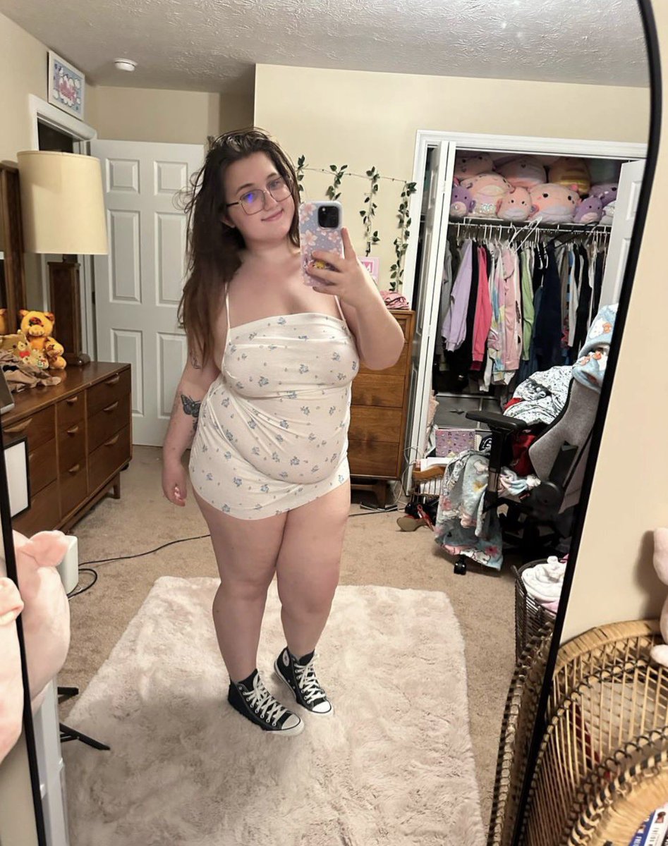 fae valentine ♡ tweet media