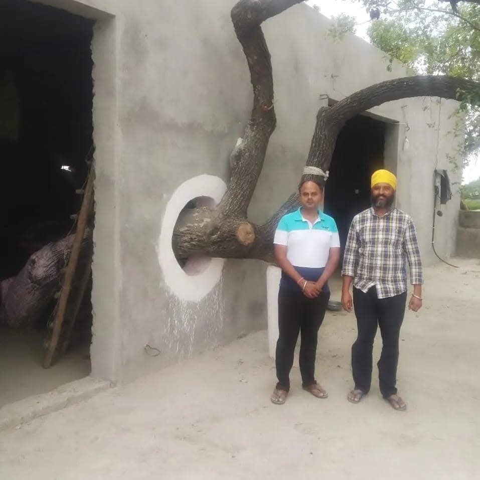 MunishK73579444's tweet image. #WorldHeritageDay let's #GroundWork for our Nature. #ClimateSolutions these 100 yrs old trees are our #Heritage