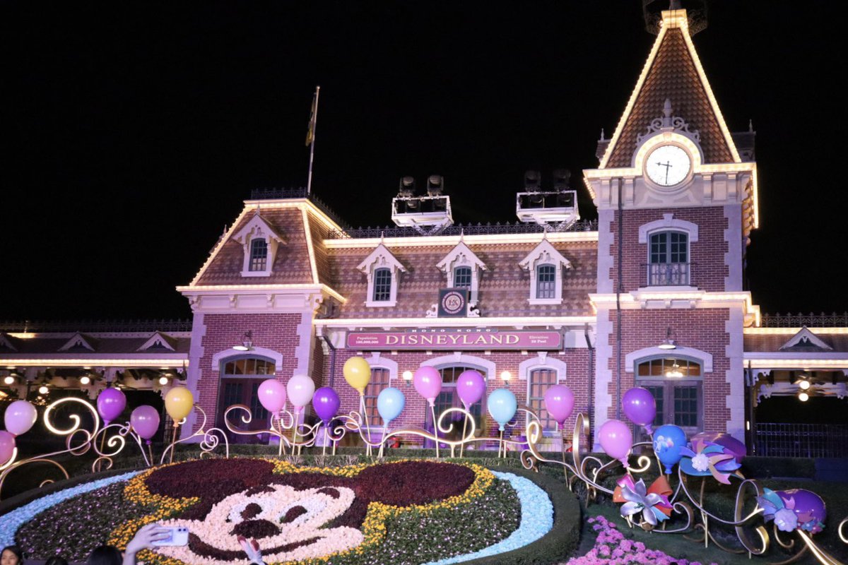 haruka_cotori's tweet image. おそようございます🐭

ディズニー行きたい。
といっても、パレードが圧巻の香港ディズニーに行きたいのです😦🫰🏻
暑くなる前にどこか旅行行きたい。。

#disney
#hongkong