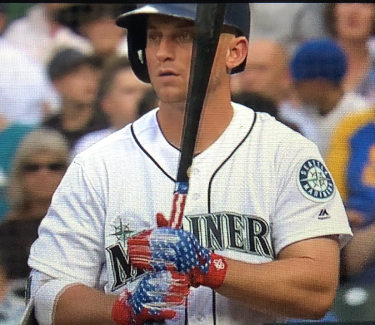 Hozier24 tweet media