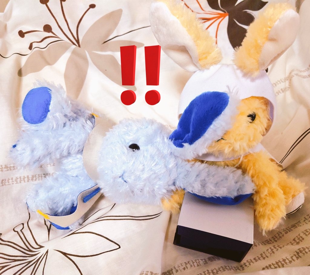 #特・まんばちゃんに会いにいきます
(1198日目)

ぴっぴ…(大阪城の地下で変な箱を見つけたんだが…)

ぴ？(にせうさぎくん、その箱なに？)
ぴび…(かちこち音がするような…)
ぶぅ！ぴぃぃ！(これ時限焙烙玉だ！南海を早く連れてこなきゃ！)