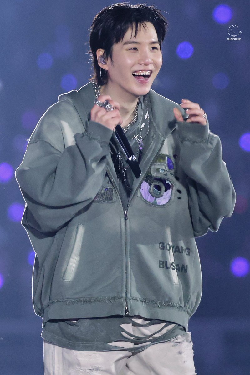 260411 Arirang Tour in Goyang D2

#SUGA #슈가 #AgustD #민윤기 
#방탄소년단 #BTS 
#BTS_WORLDTOUR_ARIRANG
#BTS_WORLDTOUR_ARIRANG_GOYANG