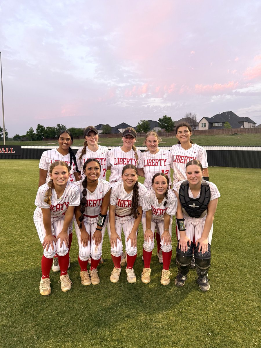 LHS Redhawk Softball tweet media