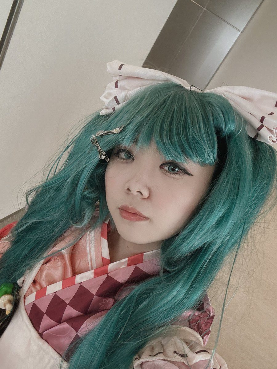 ローズコス垢 tweet media