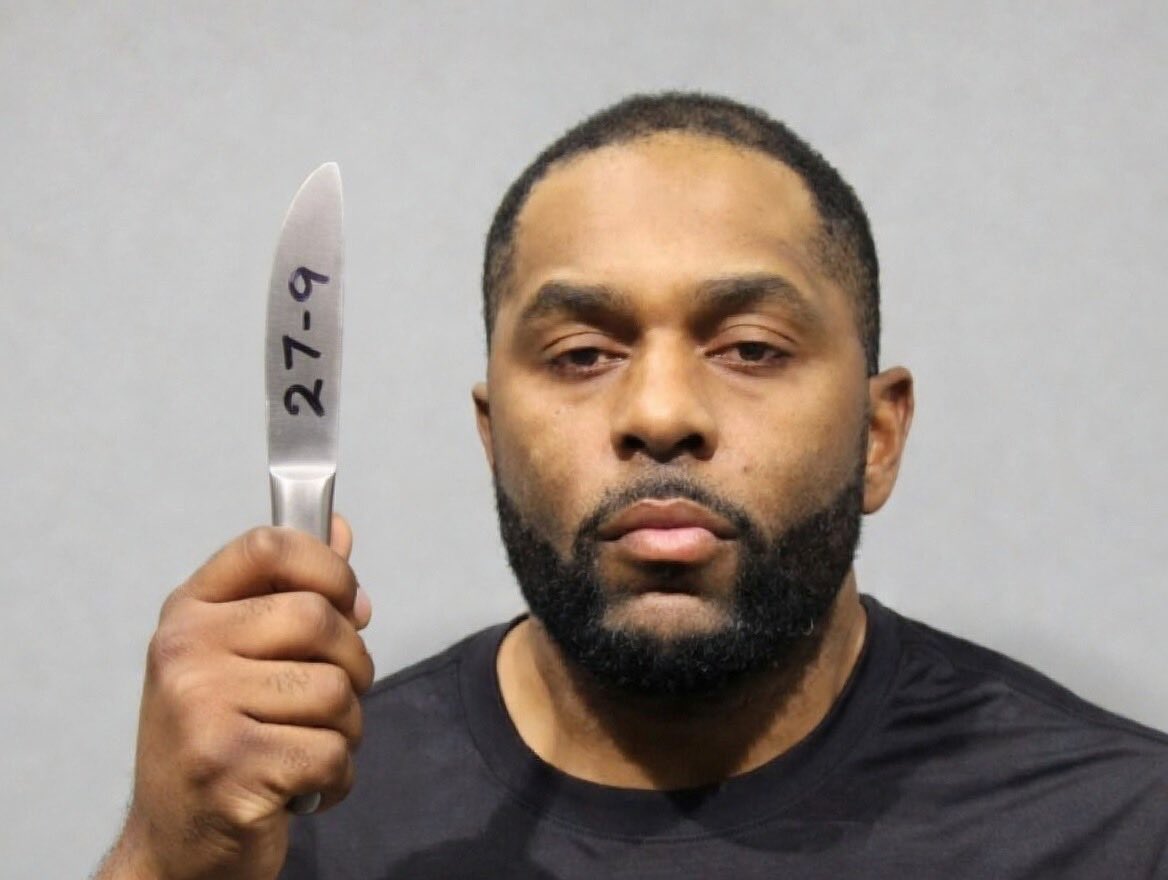 THE Lunatic Fringe tweet media